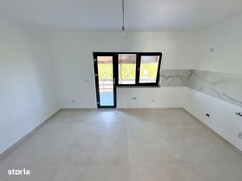 GAZON! GRATAR ZIDIT! CANALIZ! Casa 4 camere, Bucium-Barnova