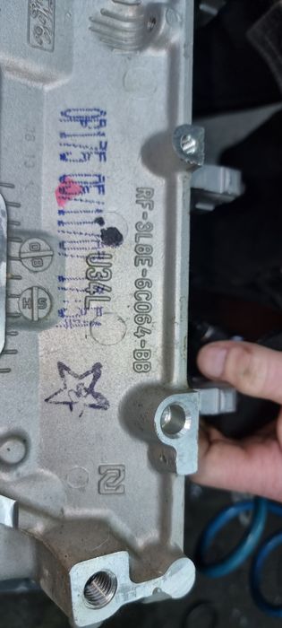 Головка ГБЦ Mazda tribute