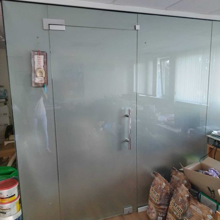 Продава се Офис в София, Люлин 2 - 95 кв.м за 1253 €/кв.м - Снимка #1