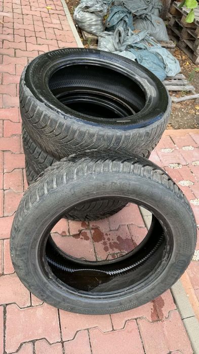 Продавам Зимни гуми