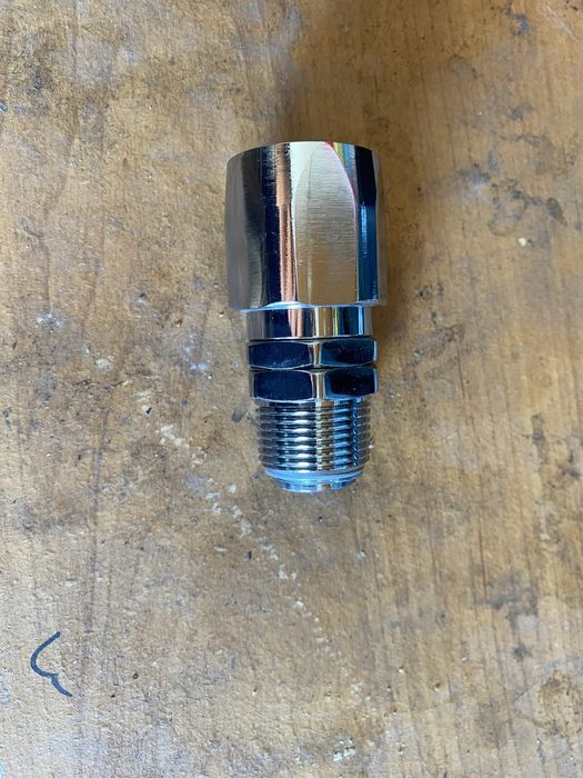 Фитинг поворотный для рукавов