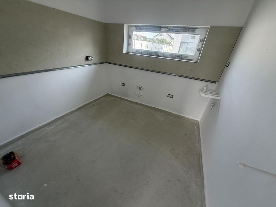 Casa Singulara - 4 Camere, Toate Utilitatile, Teren 400 Mp, Comis 0%