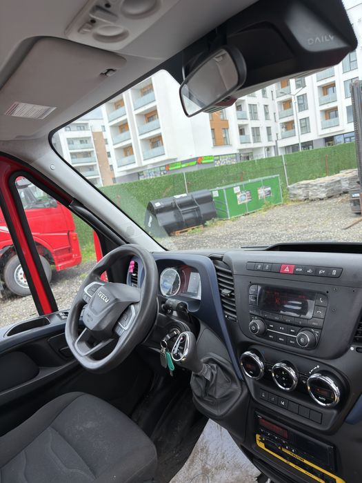 Iveco   DAILY  70C18HA8 P Tevor  an 2022 km 290 mii platfoma hidraulica dotat cu furca profesionala