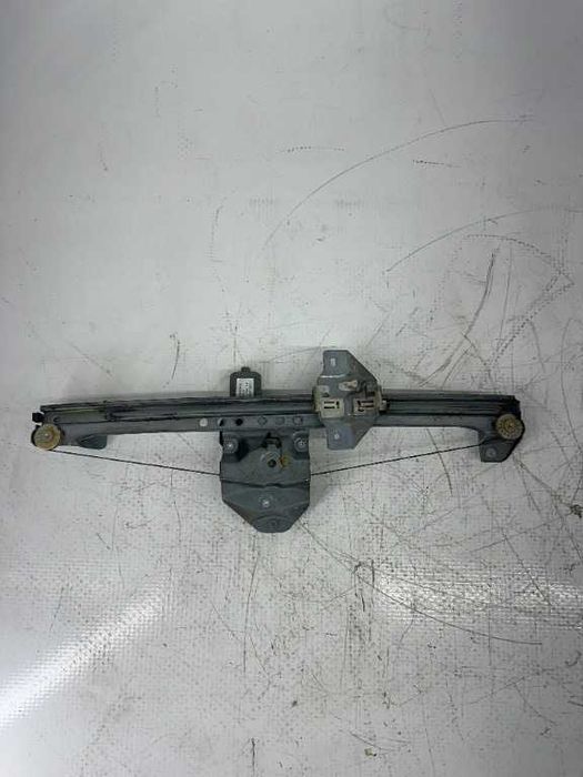 Macara stanga fata DACIA LODGY cod piesa 807213915r