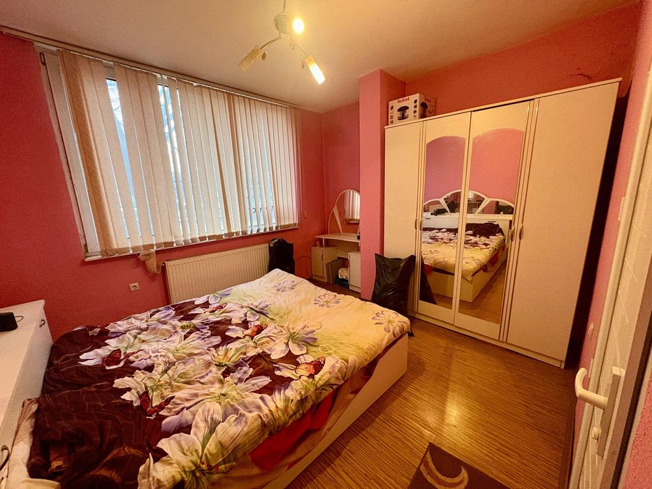 Продава се Четиристаен апартамент в Търговище, Вароша - 106 кв.м за 615 €/кв.м - Снимка #3