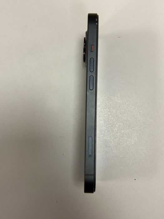 Iphone 14  77% капацитет