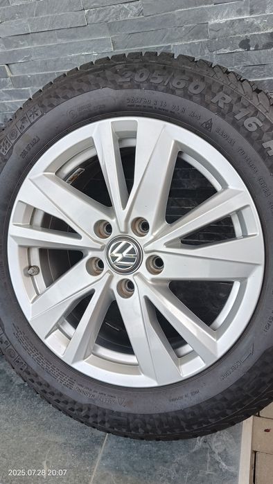 Jante "16 originale Vw, anvelope noi de iarna 205 60 R16