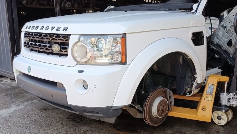 Land Rover Discovery 3-4  на запчасти.