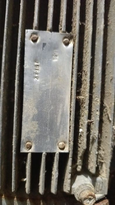 Моторчик 2.2 к.в и  Зиловски  компрессор