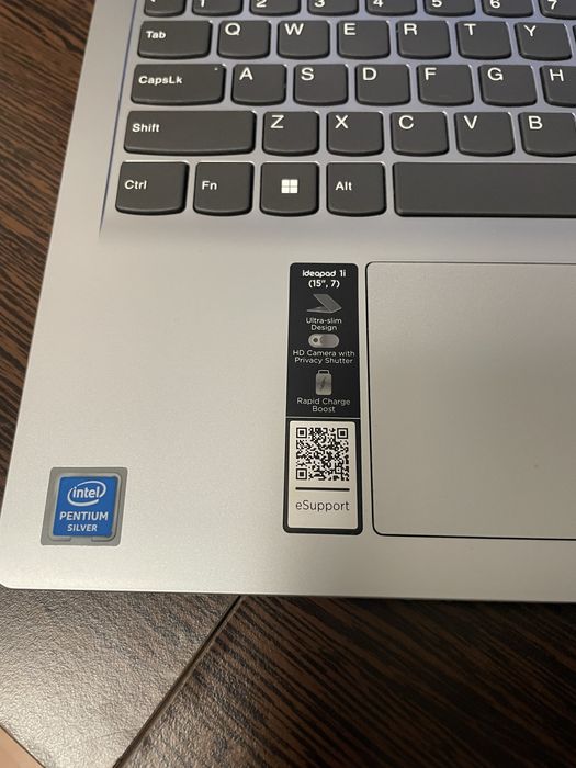 Laptop LENOVO IdeaPad 1 15IGL7