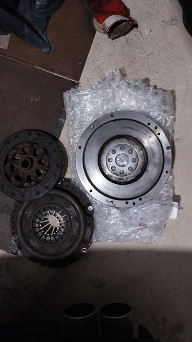 Части за bmw e36