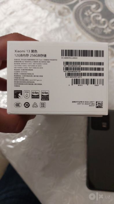 Xiaomi 13 12/256 flagman сотилади холати ало