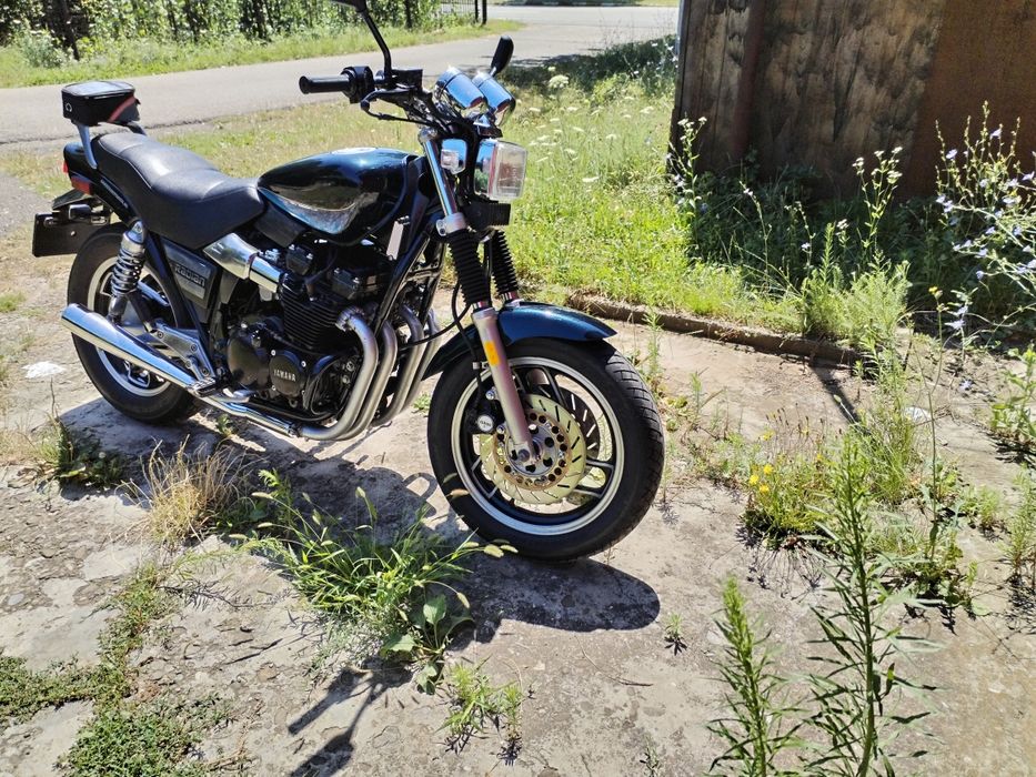 Yamaha YX 600 Radian