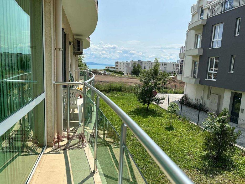 Продава се Двустаен апартамент в Бургас, Сарафово - 51 кв.м за 1530 €/кв.м - Снимка #4