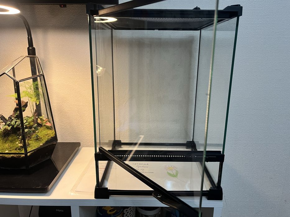 Террариум в упаковке