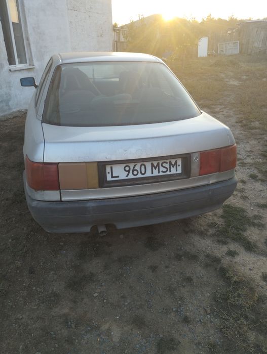 Продам Ауди 80 1990