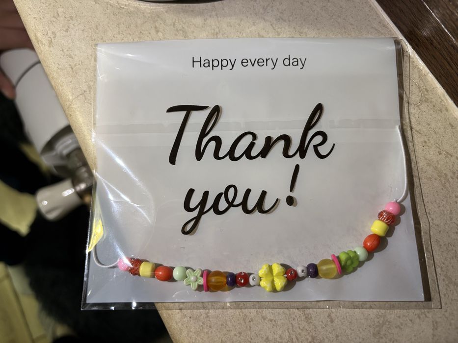 Ръчно изработени гривни от мъниста