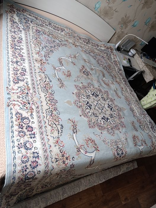 Продам ковер. Турецкий