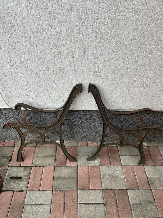 Picioare de banca de gradina din fonta!