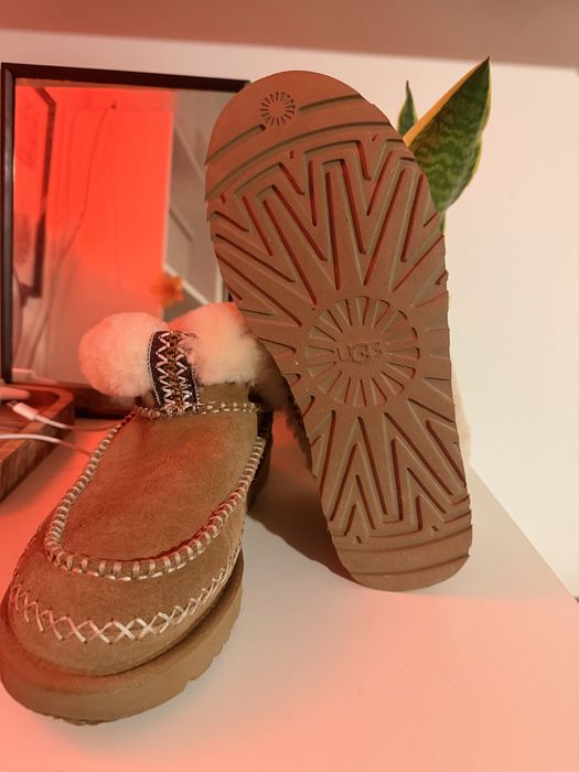 Ботуши UGG кафяви