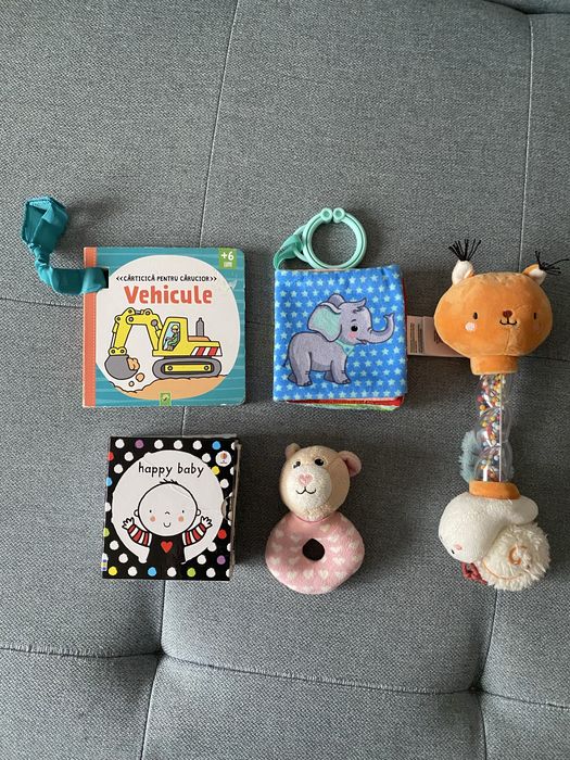 Set primele jucării ale bebelușului tău