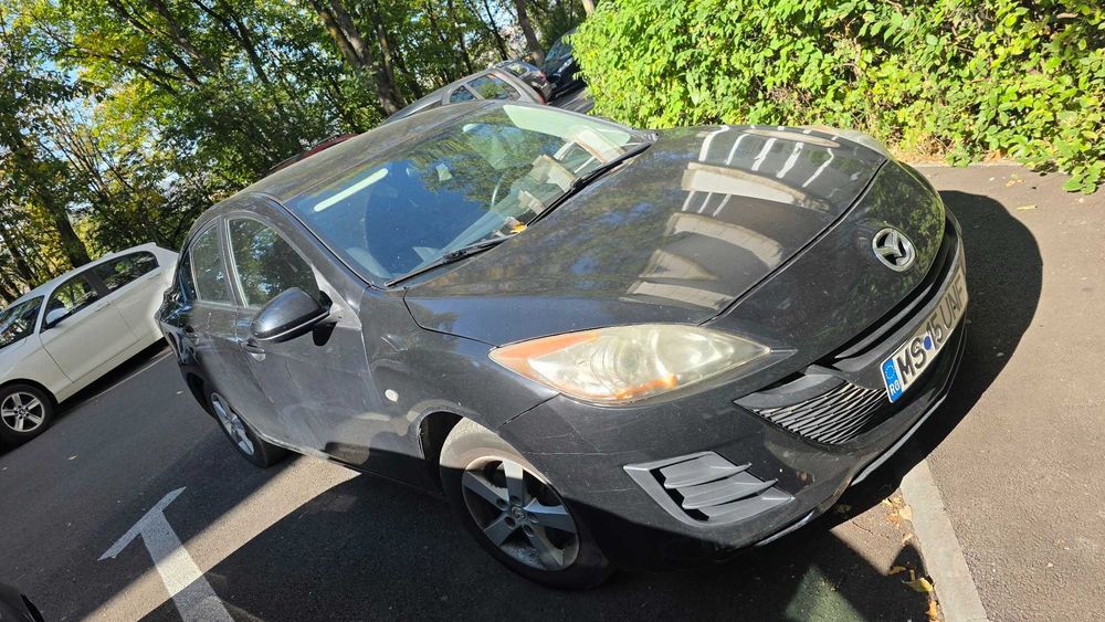 MAZDA 3 2011 — imagine 3