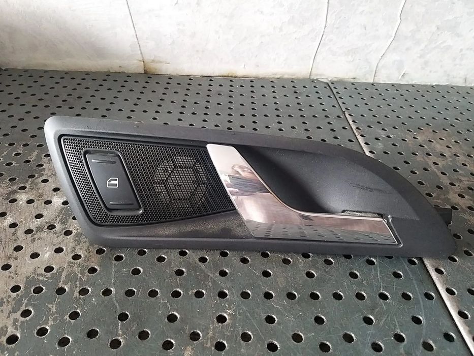 Maner interior buton geam dreapta spate skoda yeti 5l 1z0839248 1z0959856