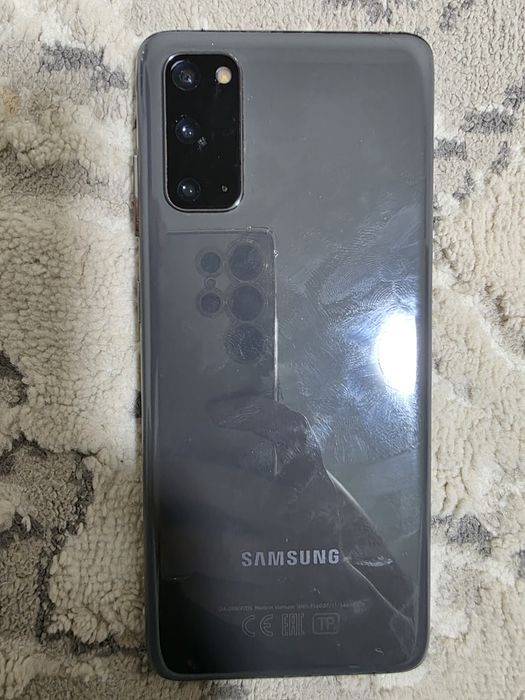 Samsung S20 128гб память