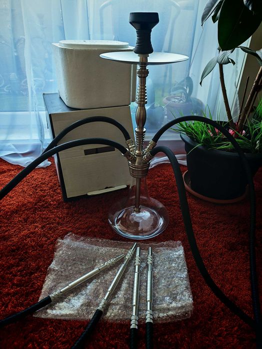 Narghilea profesionala 4 furtunuri - noua la cutie