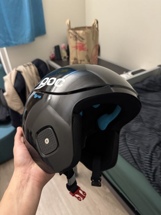 Продам POC шлем, и POC очки, гоночные