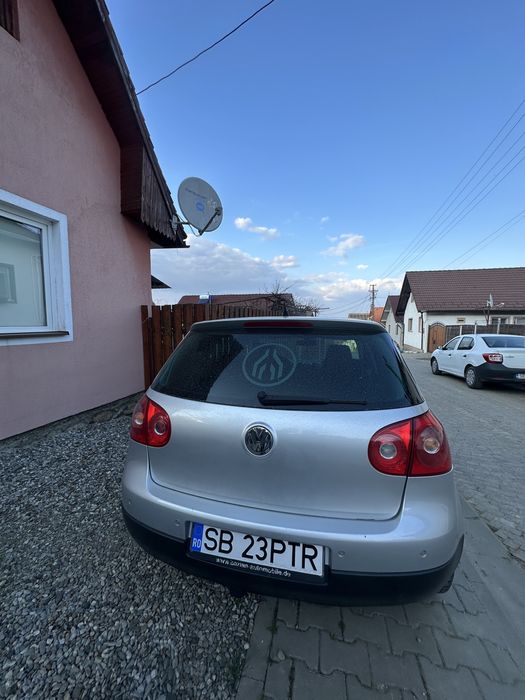 Vând Golf 5 2008