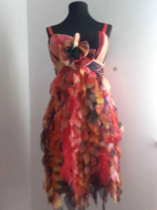 rochie de ocazie din petale matase