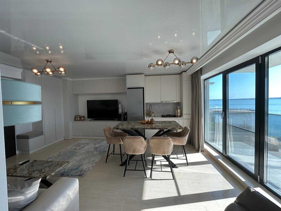 Apartament Premium, Vedere Frontală la Lacul Siutghiol – Mamaia, Garaj Subteran