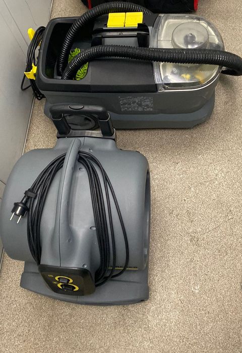 Karhcer puzzi 10 / Керхер моющий пылесос