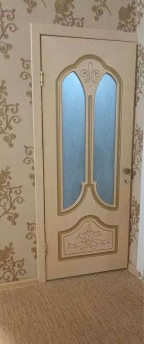 8 есік сатылады бағасы 10мың келісеміз