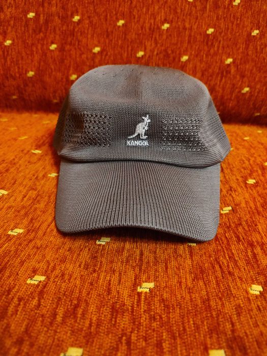 Kangol-нова шапка   XL