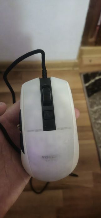 Roccat burst pro