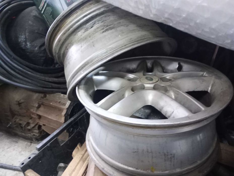 Продавам джанти за Ленд Роувър