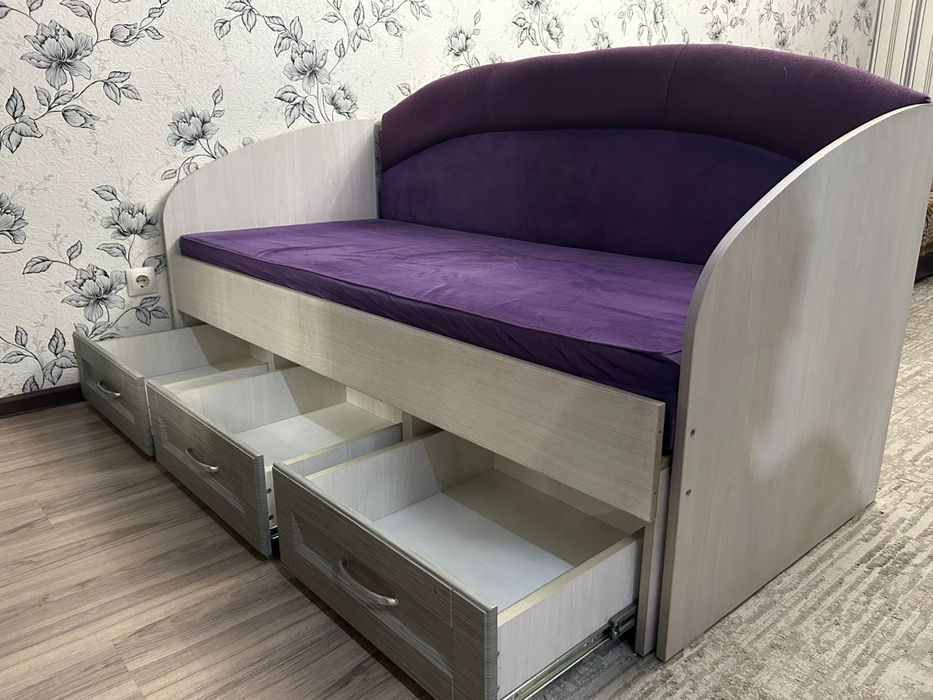 Кровати подростковые