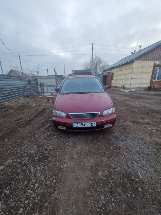 Продам машину Honda odyssey