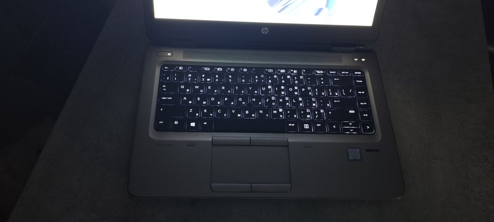 Ноутбук i5 7200/8gb/ssd