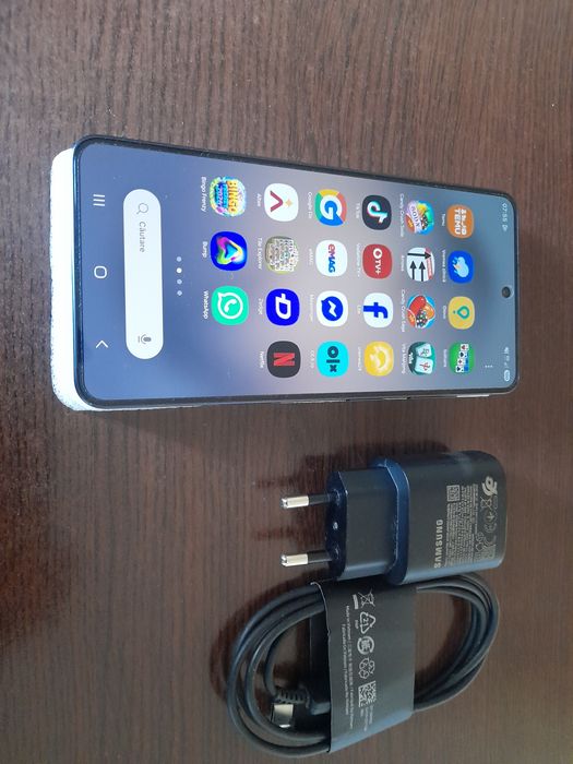 Vand / Schimb  Samsung  S 26 Black model   512 Gb   ca nou