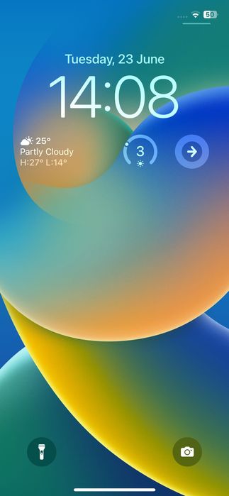 Телефон iPhone 12 / 64GB
