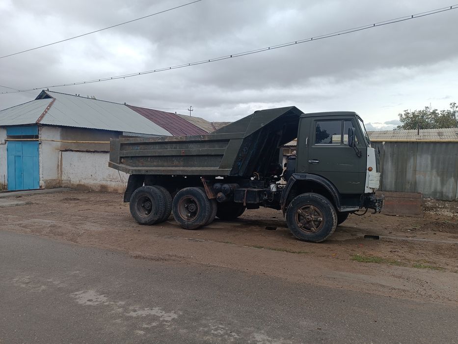 Kamaz 5511 srochna sotiladi
