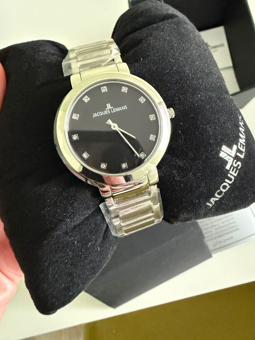 Jacques Lemans дамски нов часовник