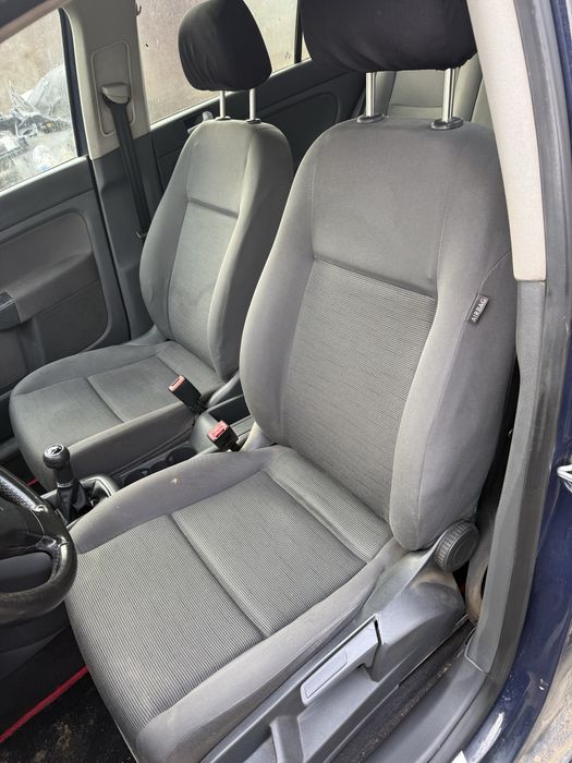 Фолксваген Голф плюс 1,6 102к на частиVW golf plus 1,6 102ks na chasti