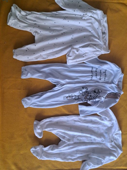 Lot hainute bebeluș 3 body si 3 salopete