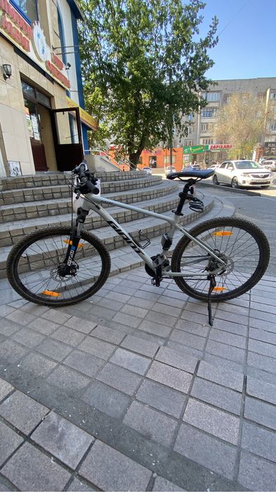 Велосипед GIANT