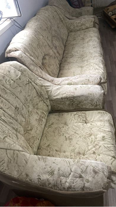 Диван ……………………..