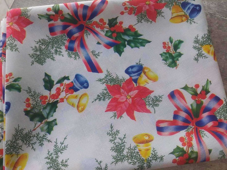 Коледна покривка за маса